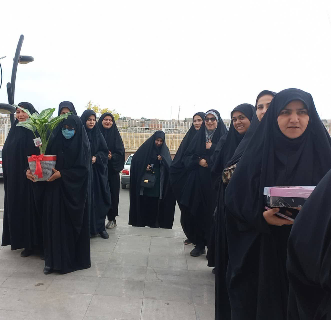 حضور بانوان در مراسم ولادت حضرت زینب(س)