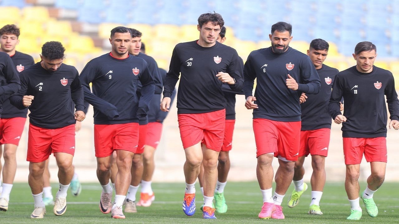 ترکیب احتمالی پرسپولیس برابر گل گهر
