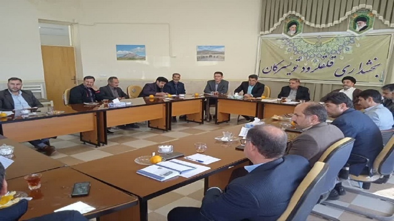 پایان مرحله اول بهسازی ۱۲ روستای دهستان میان رود تویسرکان