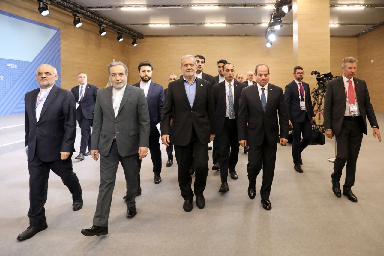 دیدار السیسی و پزشکیان