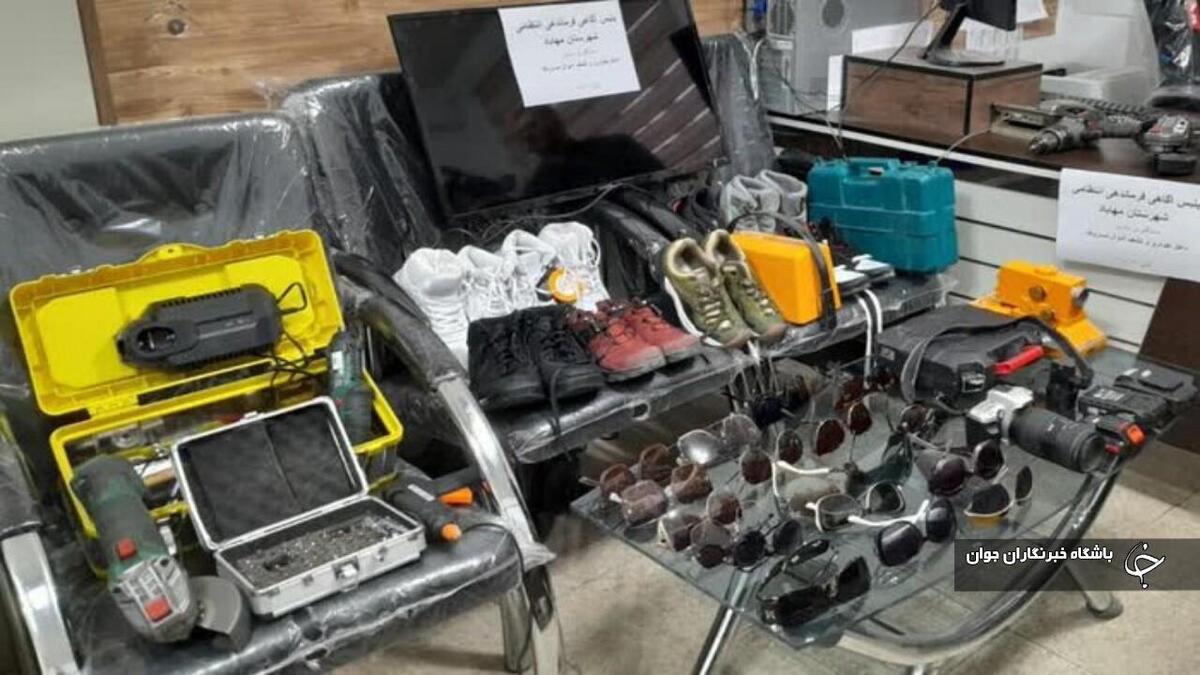 باشگاه خبرنگاران -اعضای باند سارقان مغازه و داخل خودرو در مهاباد دستگیر شدند
