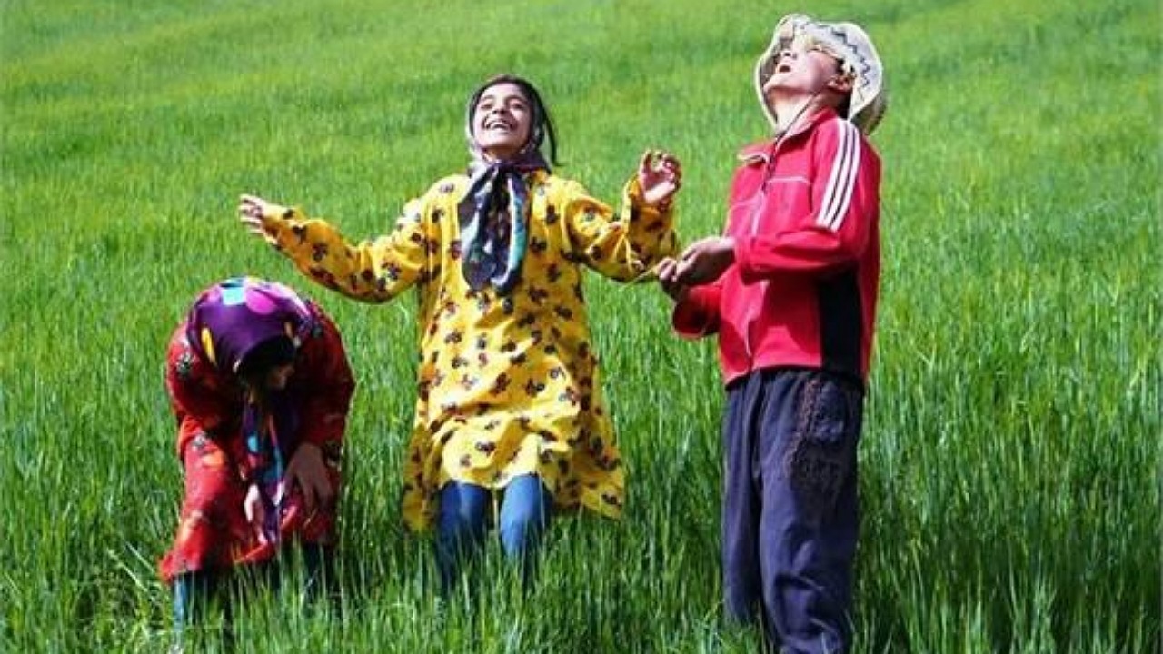 جایزه بهترین فیلم جشنواره درخت طلایی فرانسه به فیلم‌ساز چهارمحال و بختیاری رسید