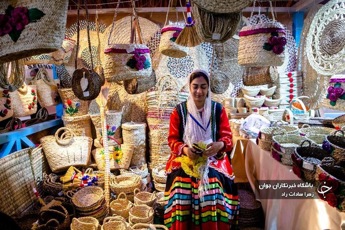 مراسم رونمایی از سردیس مفاخر ملی ایران