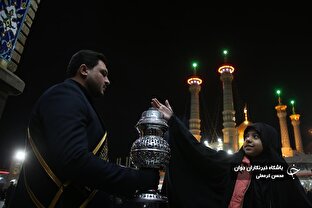 حال و هوای حرم مطهر بانوی کرامت در شب شهادت حضرت زهرا (س)