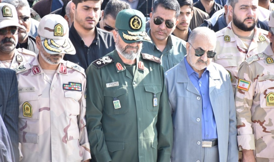 تشییع پیکر  شهید مدافع امنیت در زاهدان +تصاویر