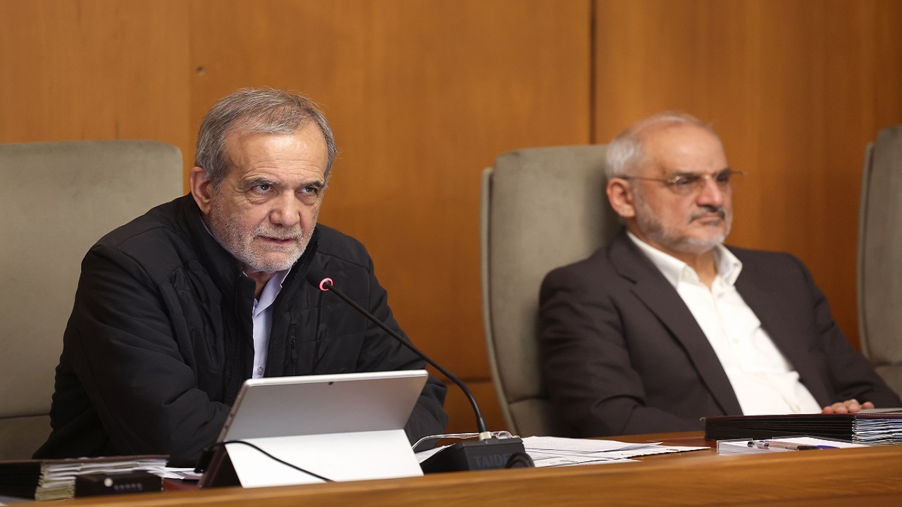 پزشکیان: حفظ منابع طبیعی جزء خط قرمزهای دولت چهاردهم است