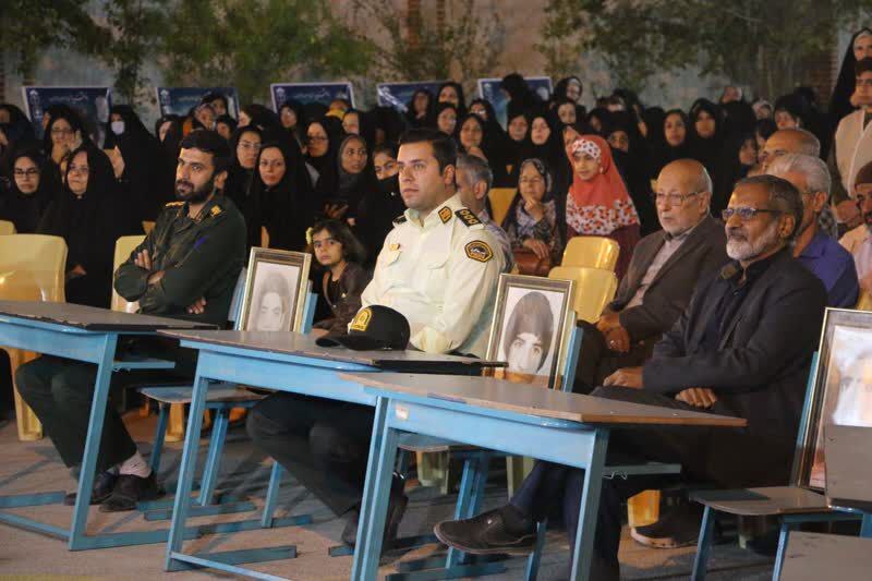 مراسم یادواره شهدا در لارستان