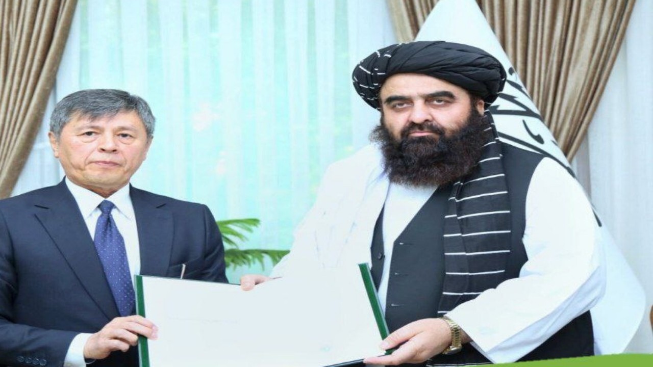 پذیرش اعتماد نامه سفیر جدید ازبکستان در افغانستان
