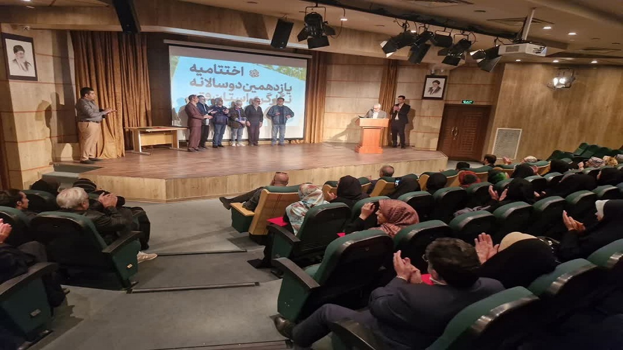 معرفی برگزیدگان یازدهمین دوسالانه نگارگری استان قم