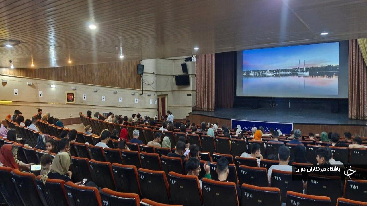 حدود ۲۰۰ هزار مخاطب از سینما‌های آذربایجان‌غربی استقبال کردند