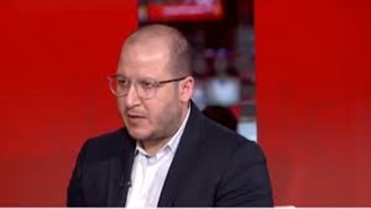 تحلیلگر الجزیره: زور نیروی هوایی اسرائیل فقط به چادر آوارگان، بیمارستان‌ها و خانه مردم می‌رسد! + فیلم