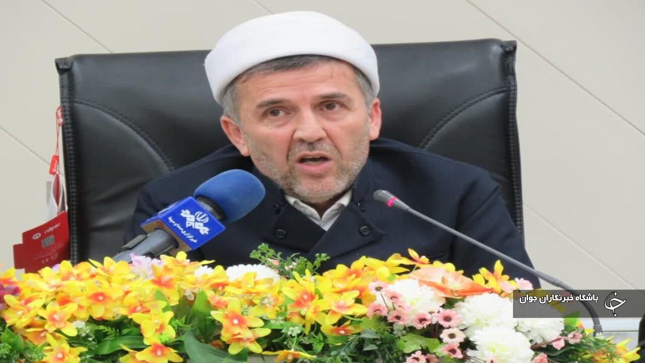 عزت امت اسلامی با روحیه شهادت طلبی روز به روز بیشتر می‌شود