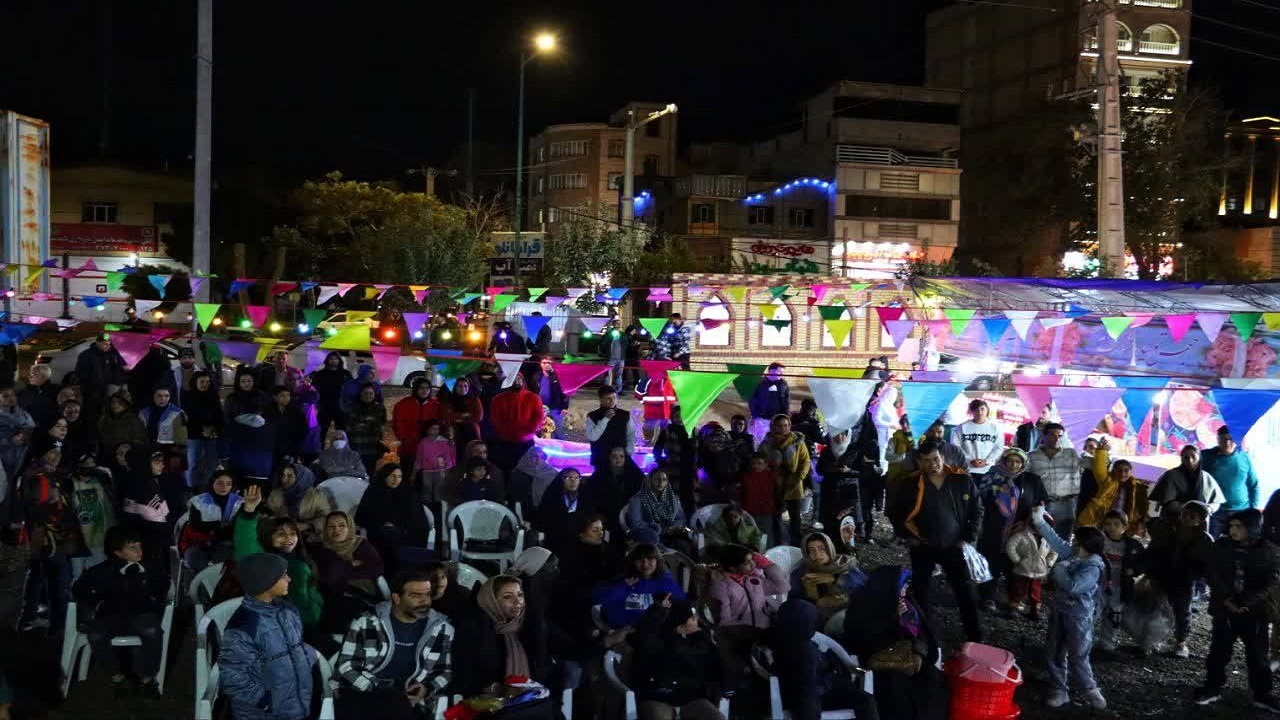 برگزاری مراسم اختتامیه دومین جشنواره اقوام ایرانی و صنایع دستی در ماهدشت + عکس