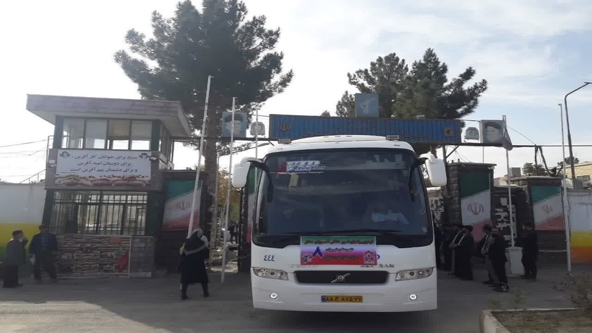 باشگاه خبرنگاران -اعزام دانش آموزان شیروانی به مناطق عملیاتی جنوب 