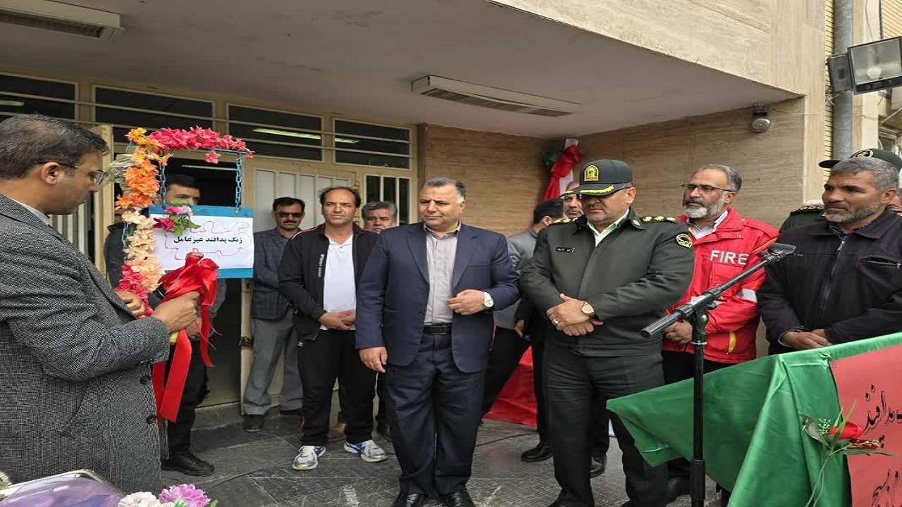 نواخته شدن زنگ پدافند غیرعامل در دبیرستان شهید محمدعلی کاظمی نیشابور + عکس