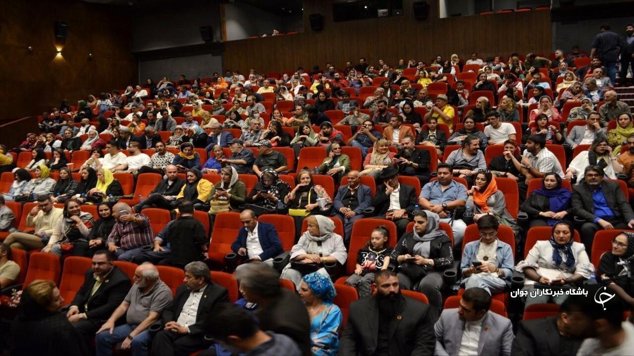 مجتمع فرهنگی و هنری شهرداری مهاباد آماده اکران فیلم شد