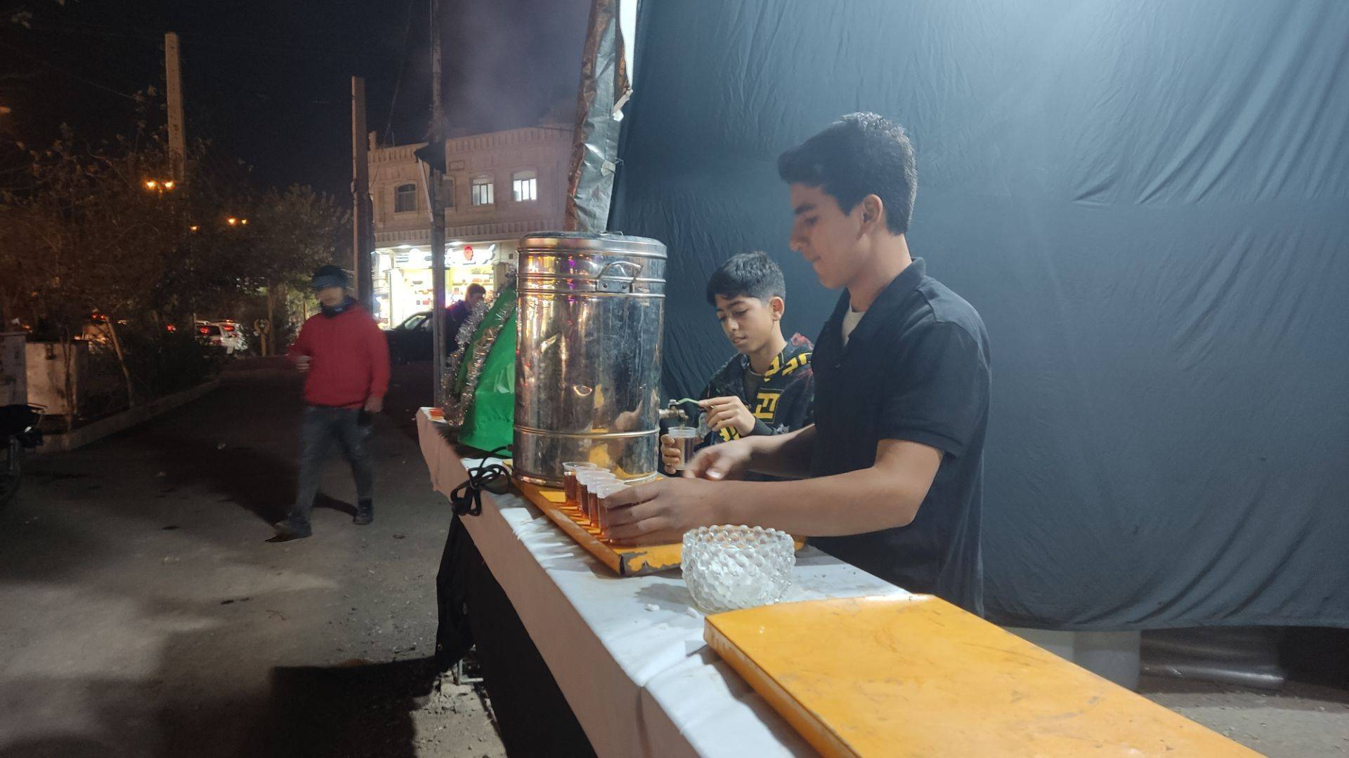 توزیع نذری