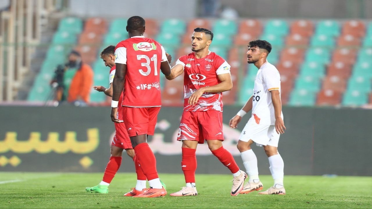 پرسپولیس ۳ - ۰ مس سونگون/ صعود سرخپوشان در شب اولین گل ژوائو