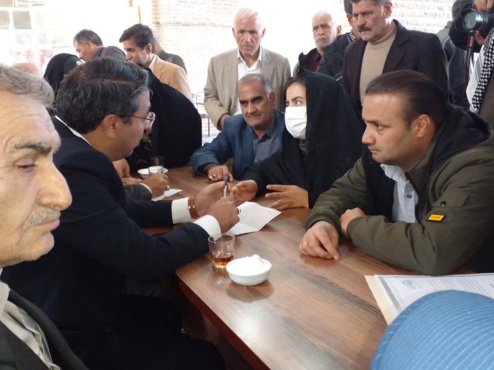 دیدار مردمی با مسئولان