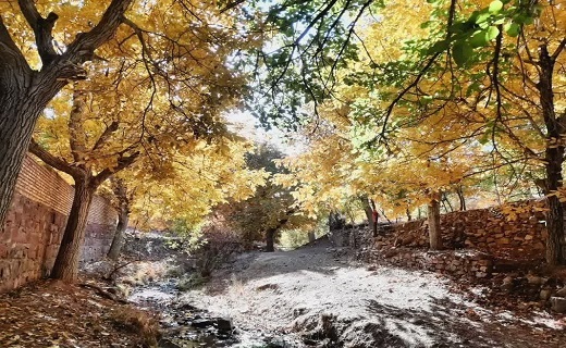 طبیعت پاییزی روستای سنجگان