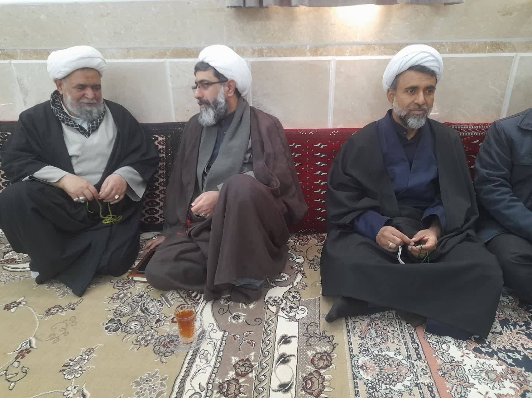 مراسم شهادت حضرت فاطمه زهرا(س) مراسم شهادت حضرت فاطمه زهرا(س)