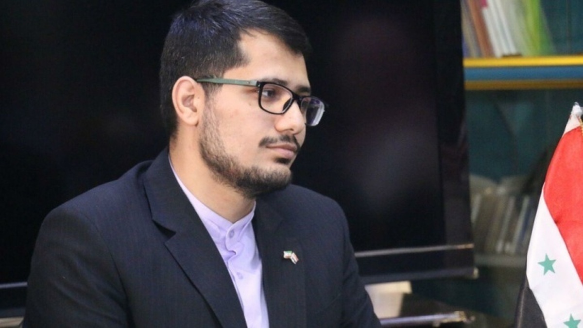 نوید کمالی