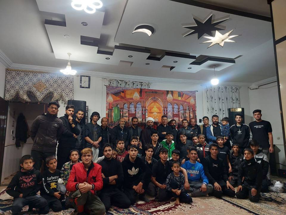 مراسم روضه خانگی به مناسبت شهادت حضرت فاطمه زهرا(س)