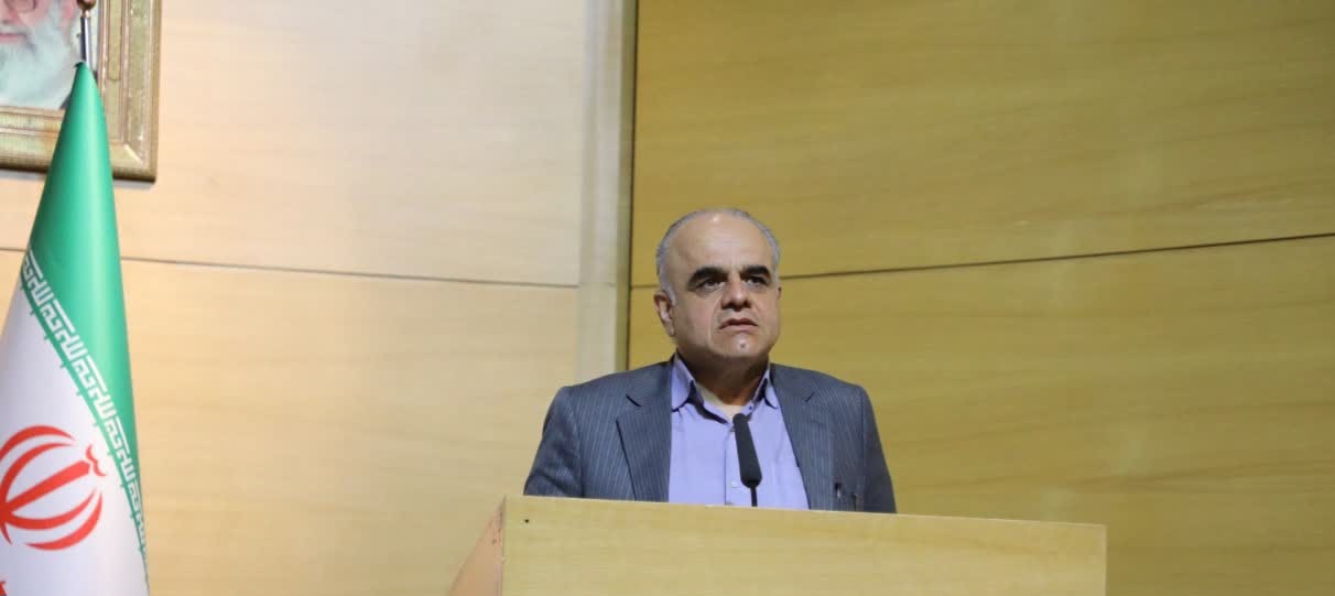 در بحث استانداردسازی هنوز به بلوغ پذیرش نرسیده‌ایم