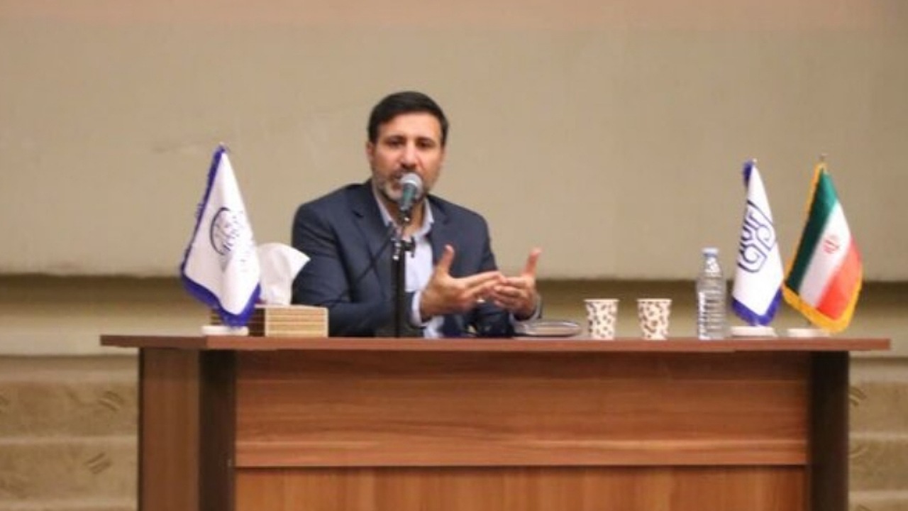 طحان‌نظیف: فعال‌سازی ظرفیت‌های مغفول قانون اساسی پنجره‌های جدیدی رو به کشور خواهد گشود