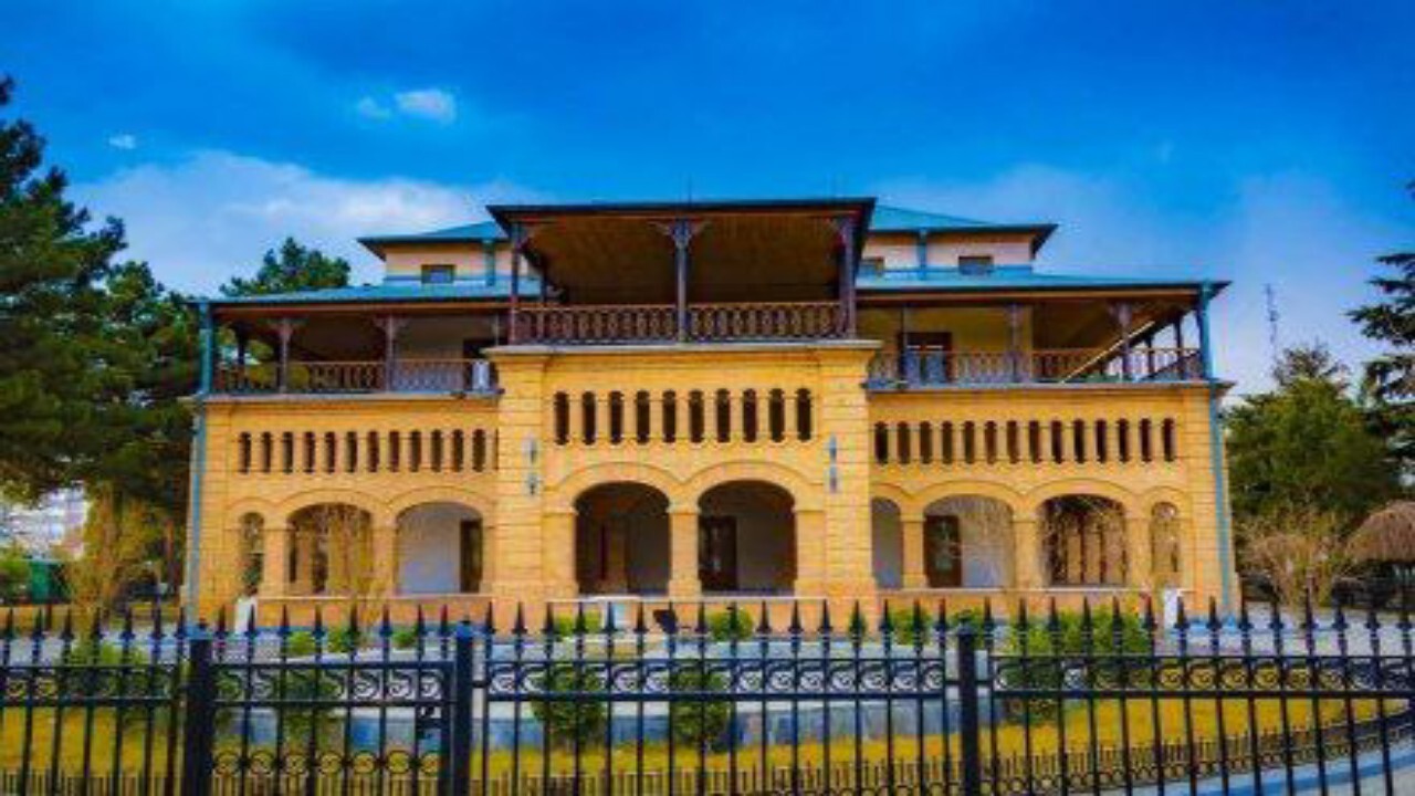 با تمام کشورها روابط گسترده می‌خواهیم