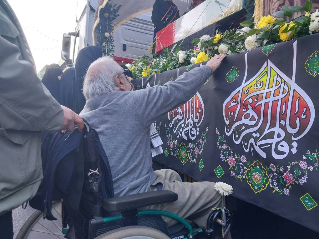 شهدا بدرقه باشکوه پیکر ۱۰۰ شهید گمنام در تهران