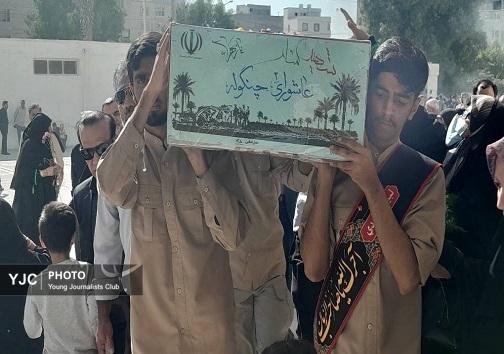گزارش تصویری از تشییع پیکر مطهر ۱۰ شهیدگمنام در بندرعباس