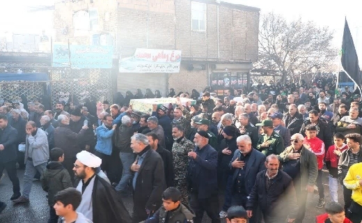مراسم تشییع پیکر پاک شهید گمنام در شهر عصمت آباد+ تصاویر مراسم تشییع پیکر پاک شهید گمنام در شهر عصمت آباد+ تصاویر
