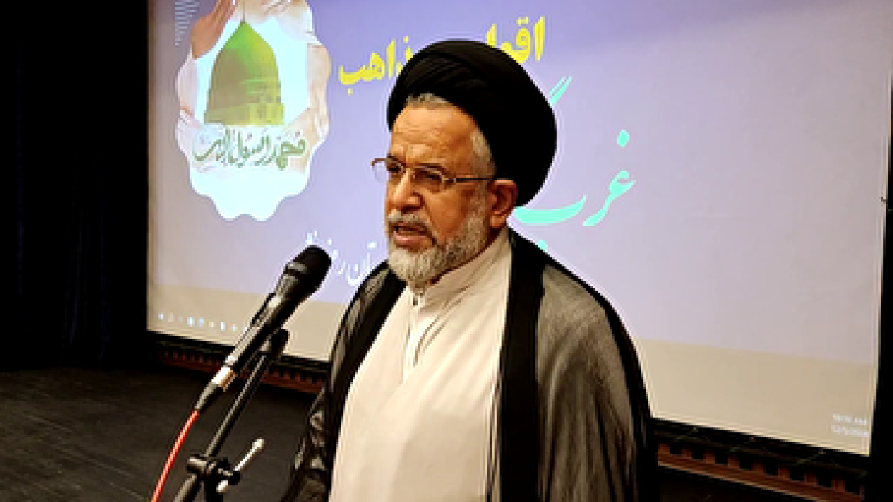 همبستگی ملت ایران ریشه در معارف اسلامی دارد