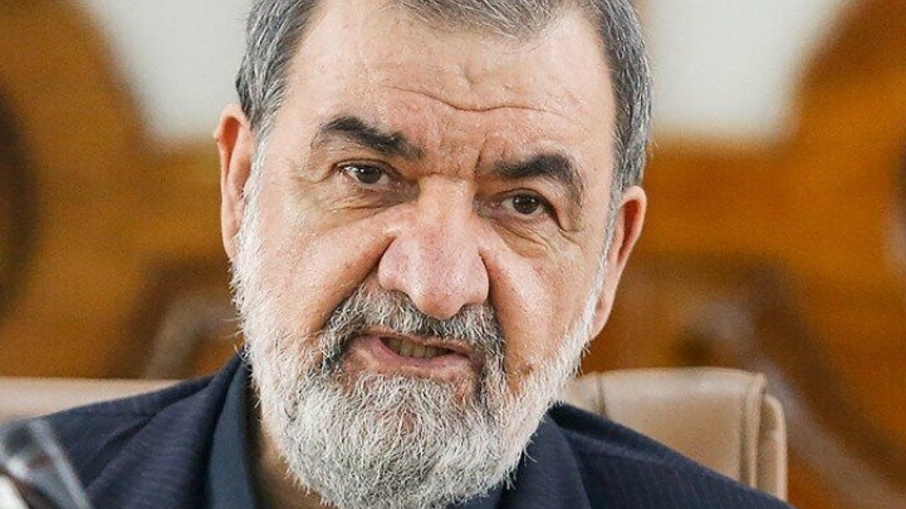 دفاع مقدس از مبانی بنیادی تمدن سازی و زندگی جدید ملت ایران است