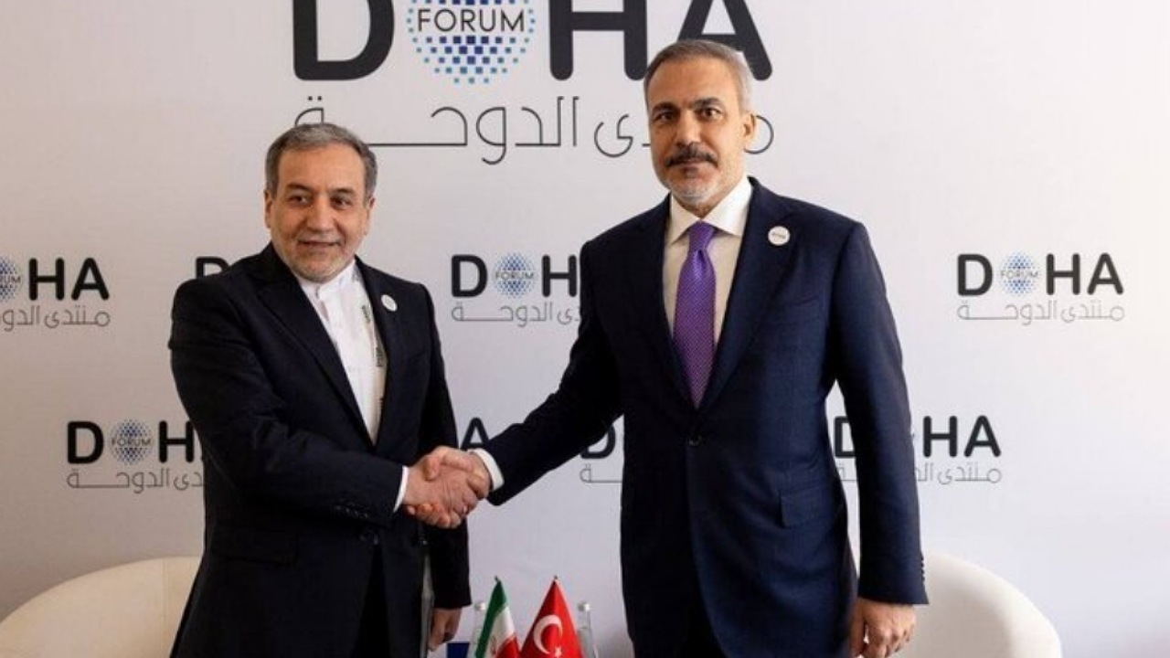 دیدار و گفتگوی وزرای خارجه ایران و ترکیه