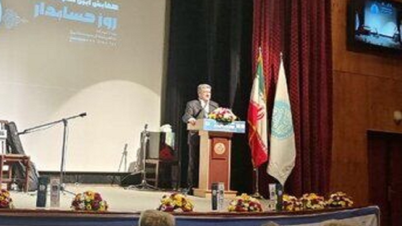 گزارشگری مالی فعلی سودمندی لازم را ندارد