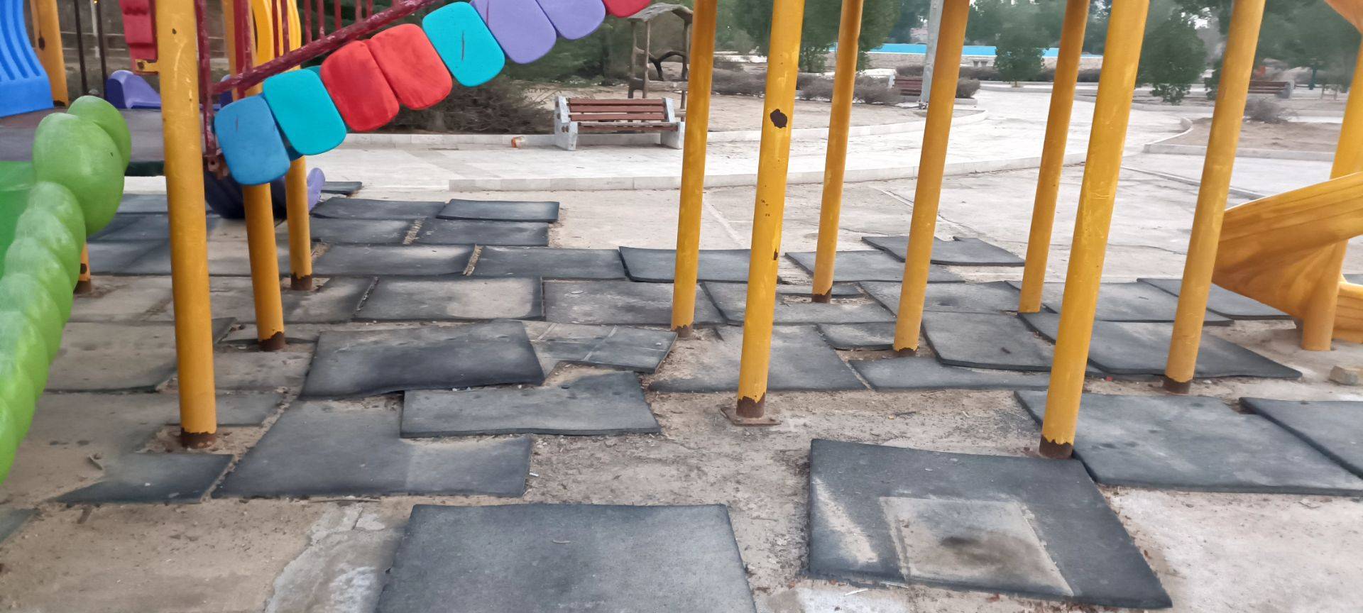 وسایل بازی شکسته