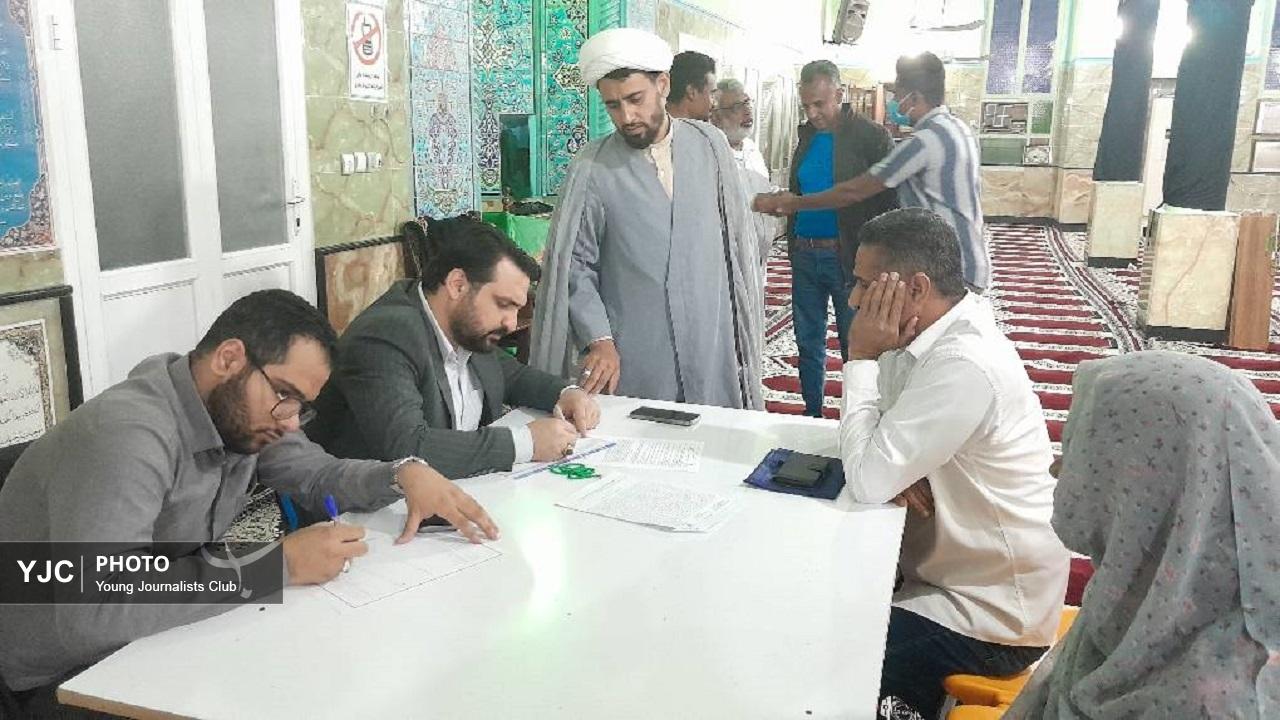 حضور وکلا و حقوق‌دانان بسیجی در مسجد فاطمیه بندرعباس+عکس