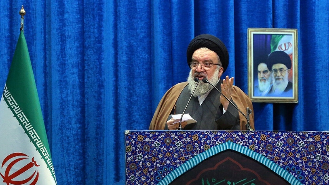 نماز جمعه تهران به امامت آیت‌الله خاتمی اقامه می‌شود