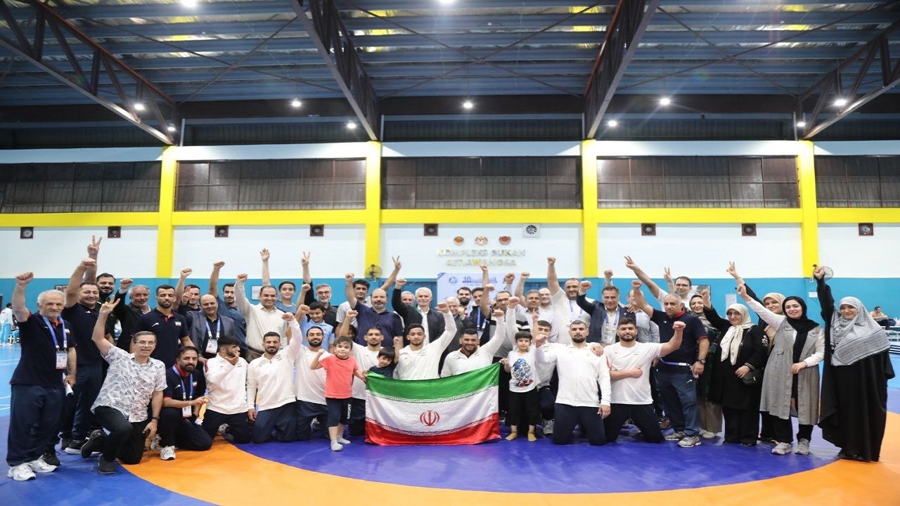 همه مسئولان برای حل اشتغال قهرمانان به صحنه بیایند/ هنر کنیم اعزام ها را انجام بدهیم