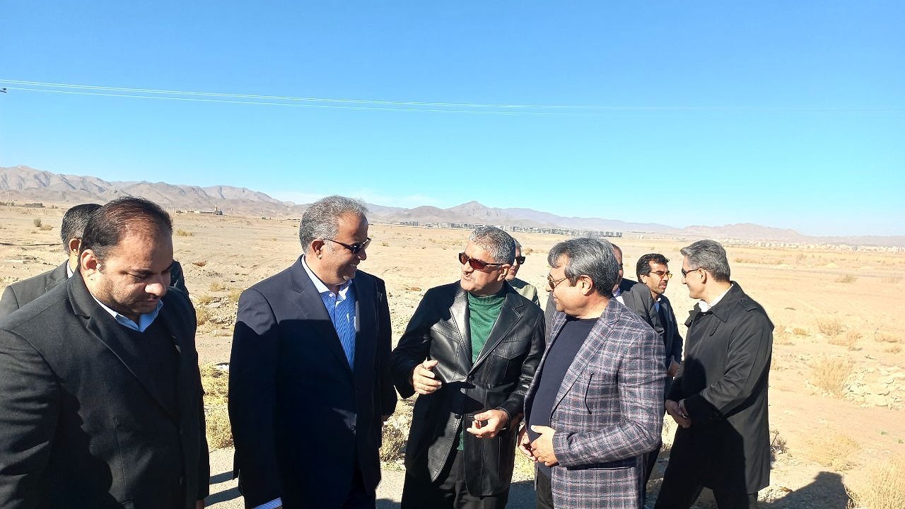 دستور استاندار  به طراحی و اجرای پارک جنگلی در زاهدان