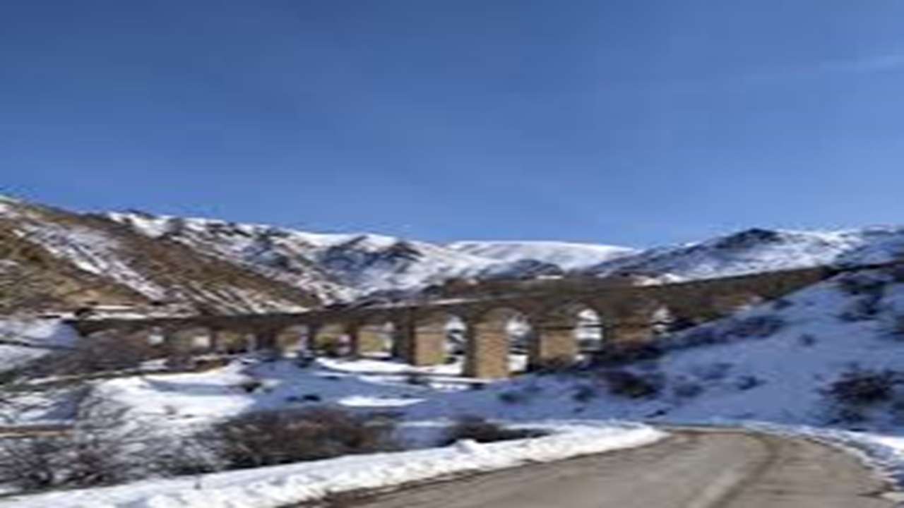 منظره زیبای برفی صبح امروز در پل‌سفید سوادکوه + فیلم