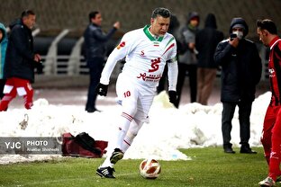 دیدار دوستانه خیریه فوتبال منتخب ۹۸ و منتخب خراسان