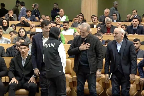 آیین تجلیل از ١٠٧ قهرمان، مدال&zwnj;آور، مربی و سرپرست بازی&zwnj;های تابستانی المپیک و پارالمپیک پاریس با حضور مسعود پزشکیان