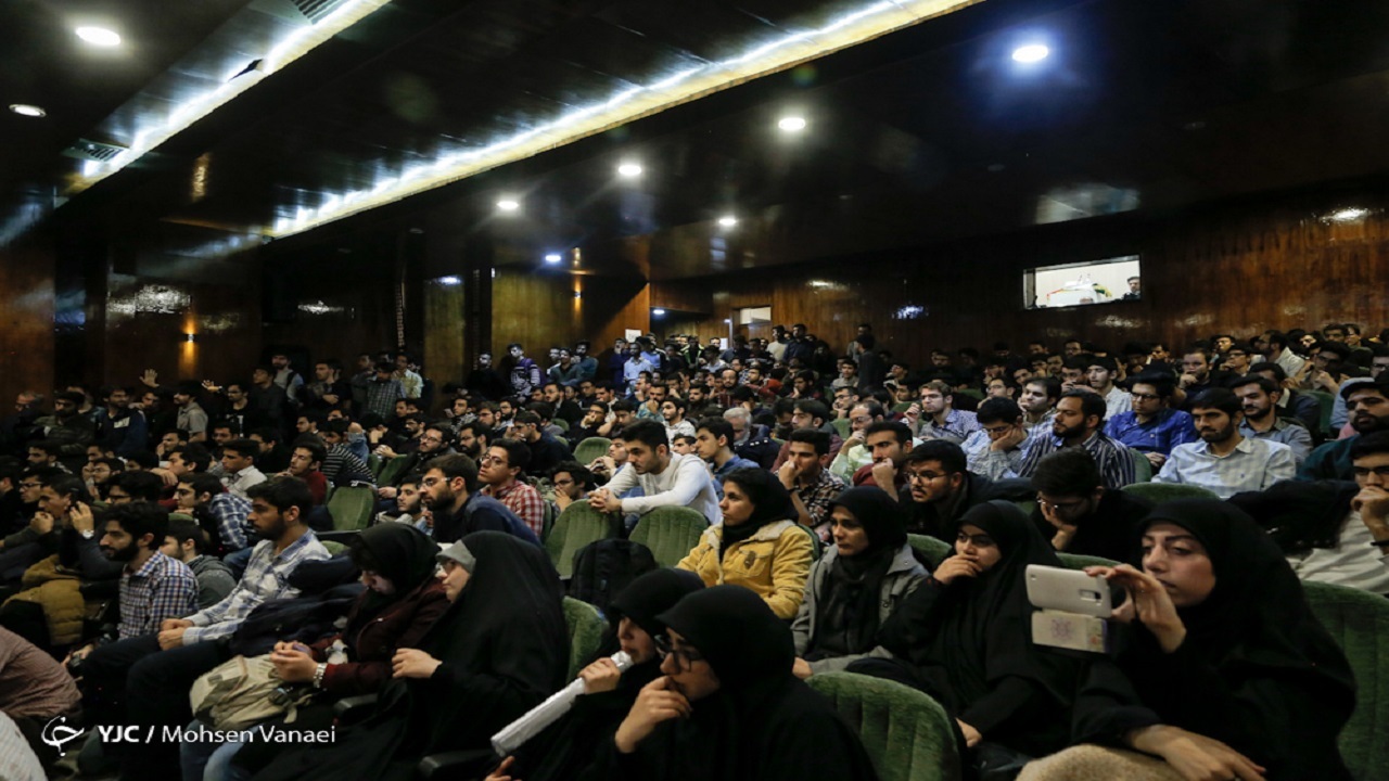 بیمه دانشجویی جزء سوابق بازنشستگی محسوب می‌شود