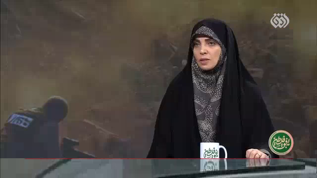 اشک‌های مجری صداوسیما هنگام شنیدن خاطره‌ای از شهید سلیمانی + فیلم