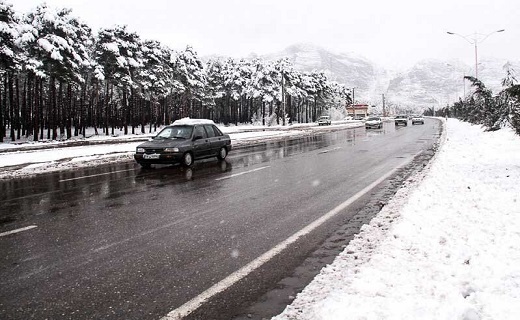 تداوم سرما در استان یزد/ آمادگی دستگاه های خدمات رسان در هوای سرد زمستانی