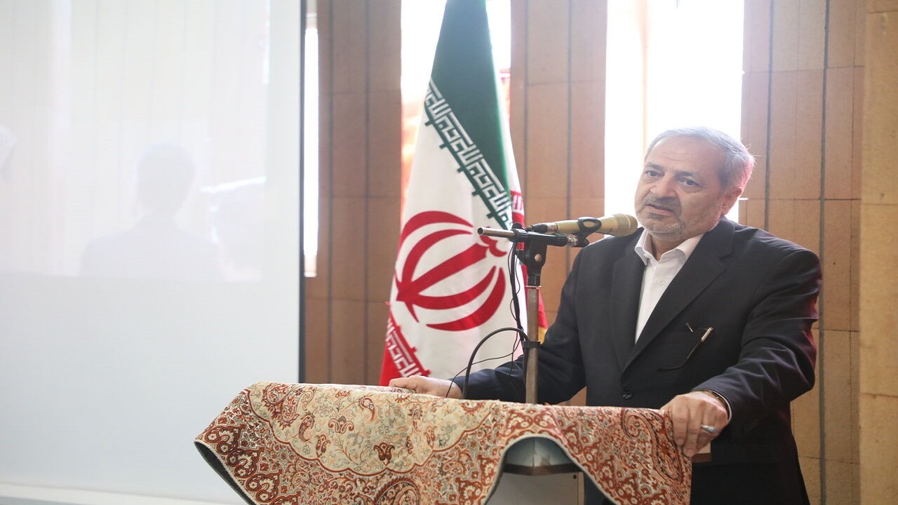 محتوای درسی دانش آموزان تغییر می‌کند/ مرتفع شدن مشکلات رتبه بندی معلمان