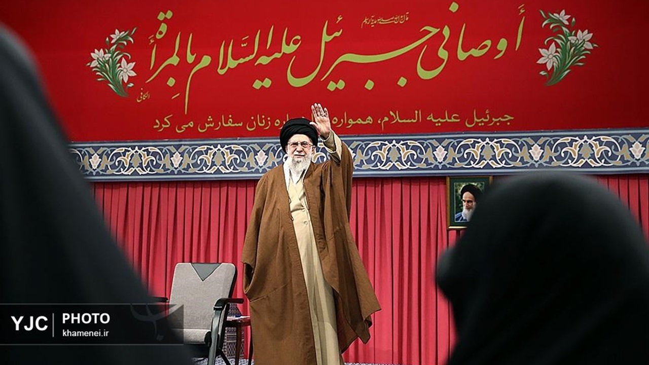 قاب متفاوتی از دیدار صبح امروز اقشار مختلف بانوان با رهبر معظم انقلاب + فیلم